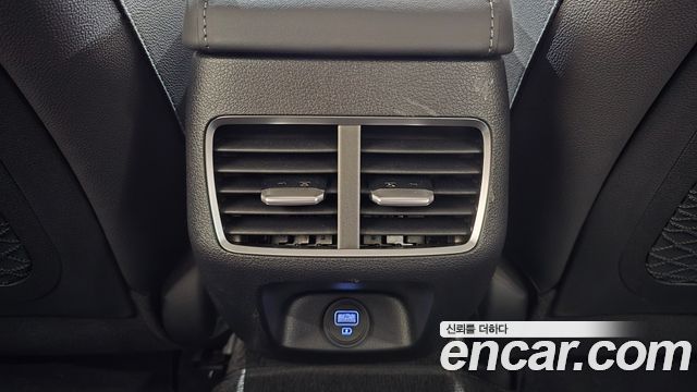 Hyundai Sonata 2022 — photo 30