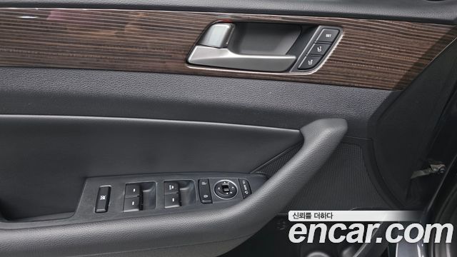 Hyundai Sonata 2019 — photo 11