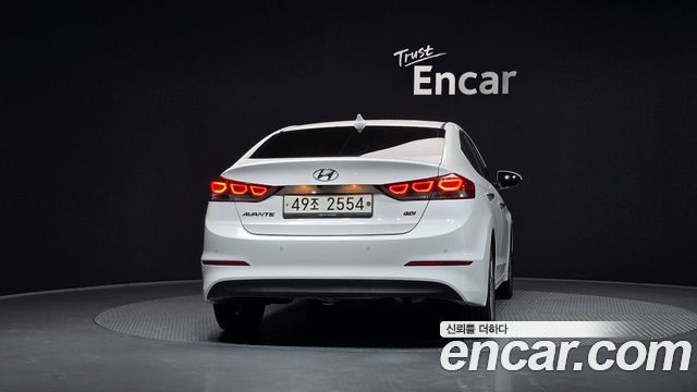 Hyundai AVANTE 2016 — photo 4
