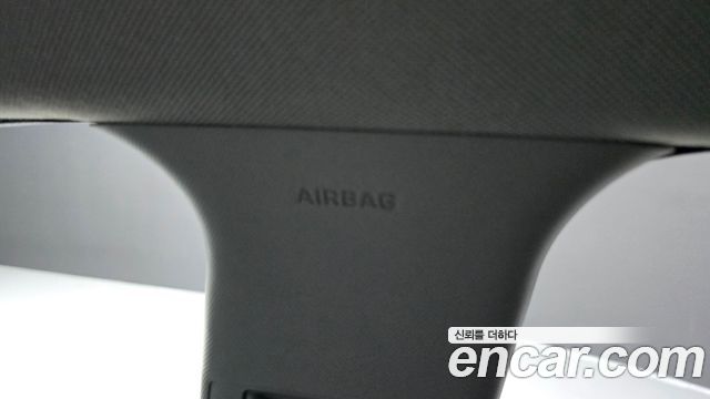 Hyundai AVANTE 2016 — photo 29