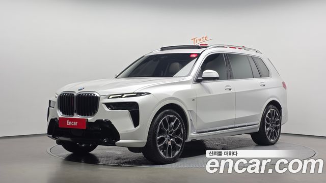 BMW X7 2024 — photo 1