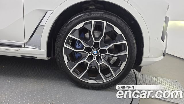 BMW X7 2024 — photo 7