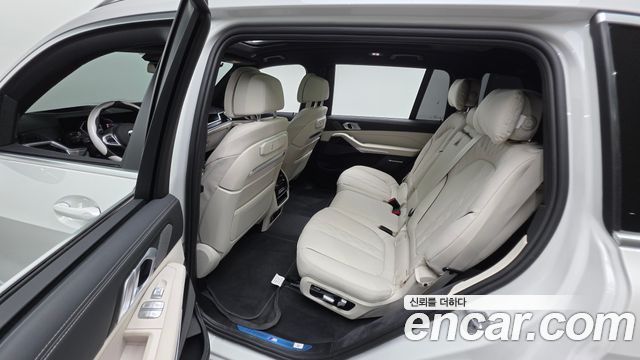 BMW X7 2024 — photo 16