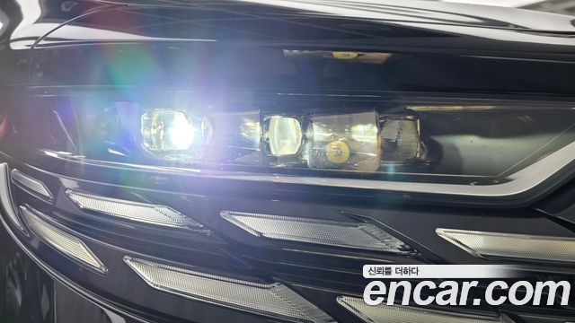 Toyota Alphard 2024 — photo 8