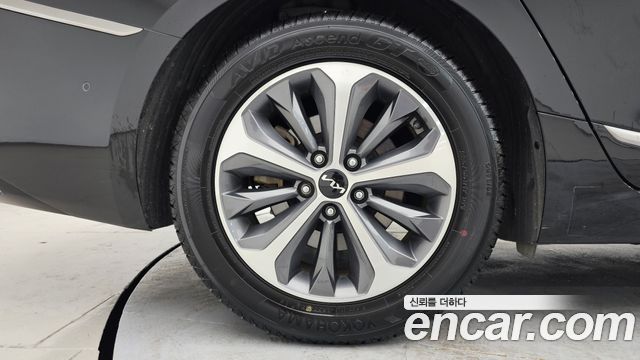 Kia K8 2023 — photo 5