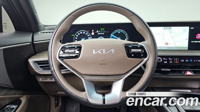 Kia K8 2023 — photo 13