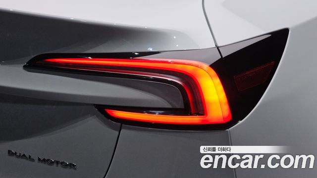 Tesla Model 3 2024 — photo 9