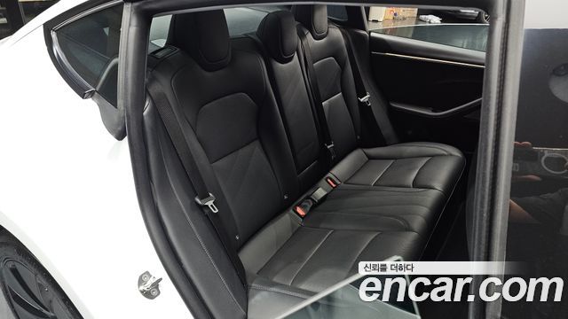 Tesla Model 3 2024 — photo 16