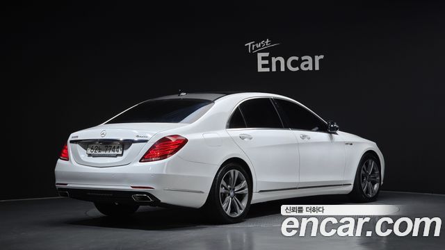 Mercedes-Benz S-Class 2015 — photo 2