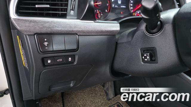 Kia K7 2016 — photo 19