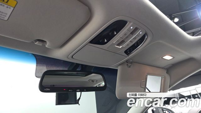 Kia K7 2016 — photo 20