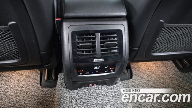 BMW X4 2020 — photo 25