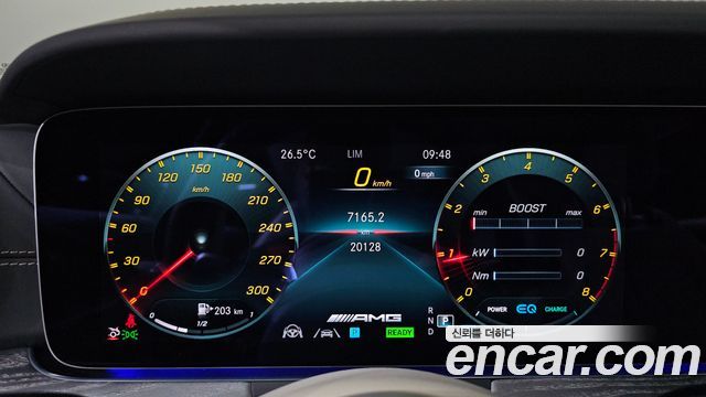 Mercedes-Benz AMG GT 2023 — photo 11