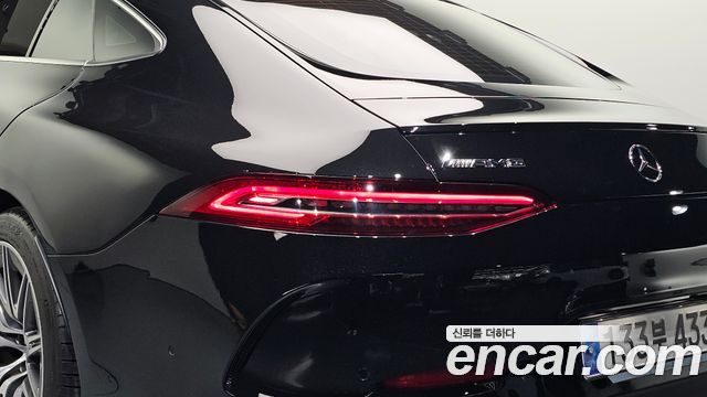 Mercedes-Benz AMG GT 2023 — photo 9