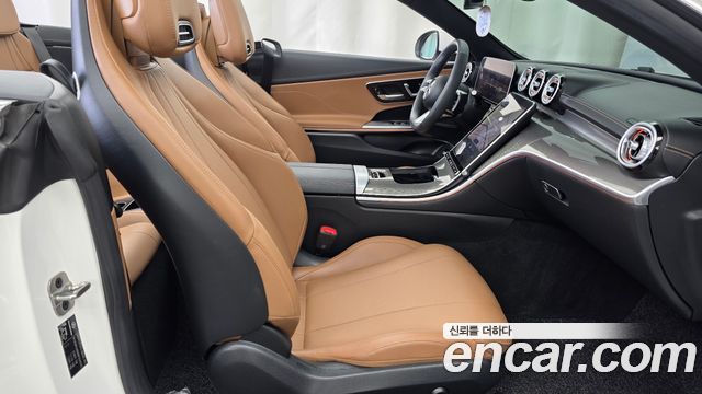 Mercedes-Benz CLE-Class 2024 — photo 16