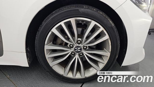 Kia Stinger 2018 — photo 5