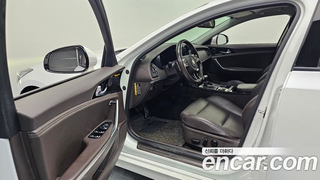 Kia Stinger 2018 — photo 13