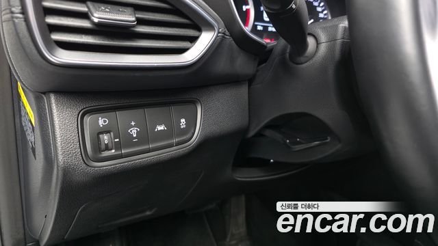 Hyundai Santafe 2019 — photo 17