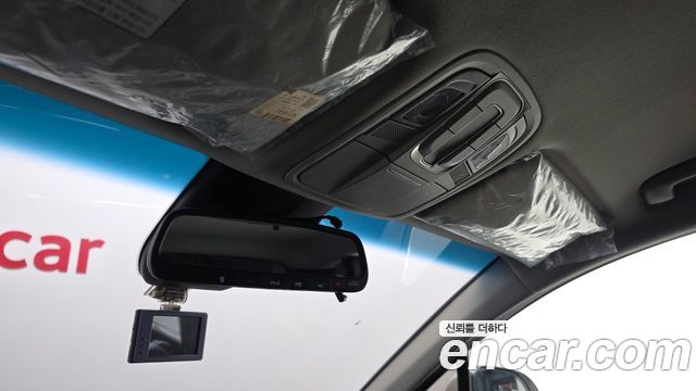 Hyundai Santafe 2019 — photo 18