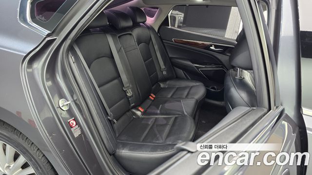 Kia K7 2016 — photo 16