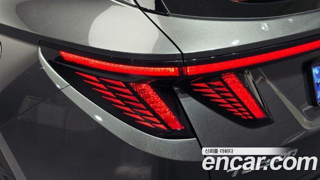 Hyundai Tucson 2023 — photo 9