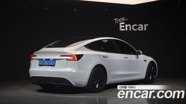Tesla Model 3 2024 — photo 2