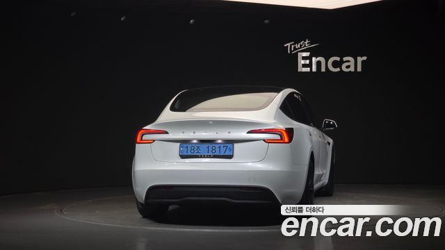 Tesla Model 3 2024 — photo 4
