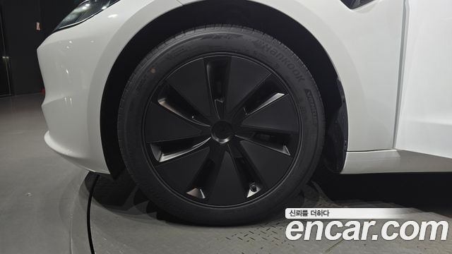 Tesla Model 3 2024 — photo 5