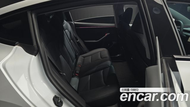 Tesla Model 3 2024 — photo 11