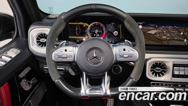 Mercedes-Benz G-Class 2022 — photo 21