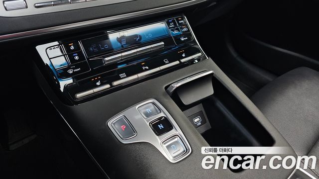 Hyundai Grandeur 2022 — photo 9