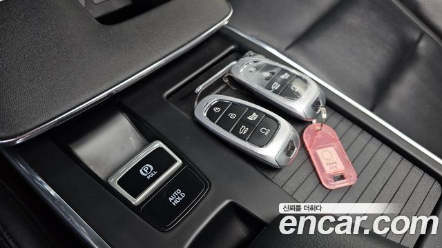 Hyundai Grandeur 2022 — photo 16