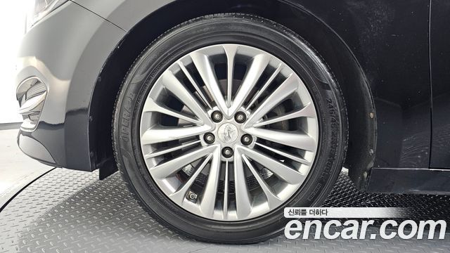 Hyundai Aslan 2015 — photo 5
