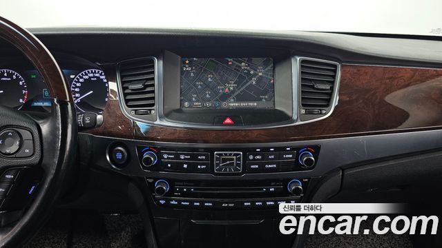 Hyundai Equus 2014 — photo 14