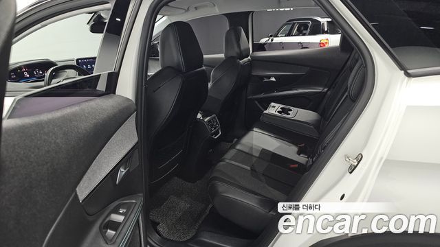 Peugeot 3008 2022 — photo 18