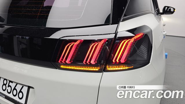 Peugeot 3008 2022 — photo 9