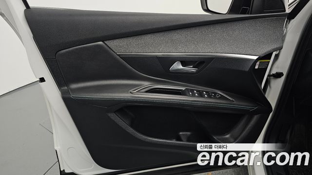 Peugeot 3008 2022 — photo 14
