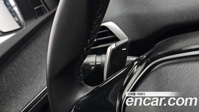 Peugeot 3008 2022 — photo 28