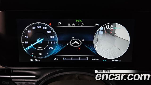 Kia Canival 2023 — photo 11