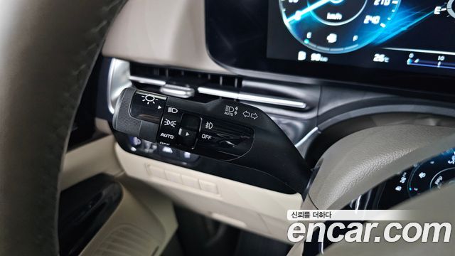 Kia Canival 2023 — photo 21