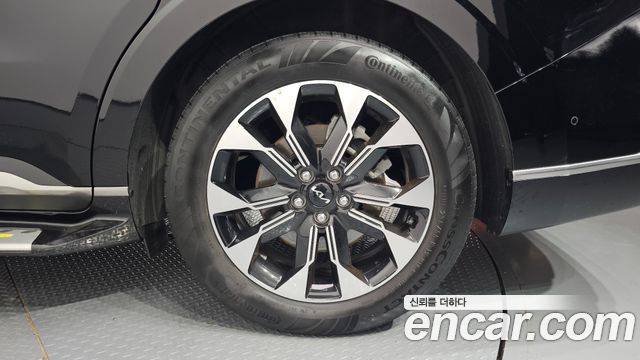 Kia Canival 2023 — photo 7