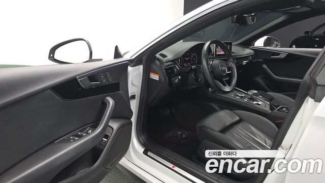 Audi A5 2019 — photo 13