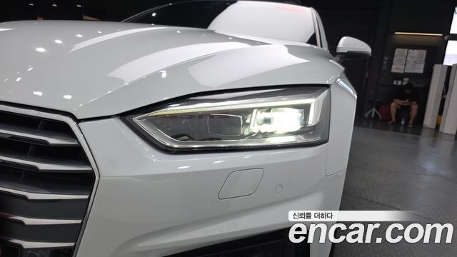 Audi A5 2019 — photo 8