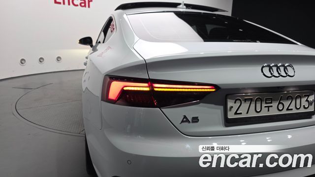 Audi A5 2019 — photo 9