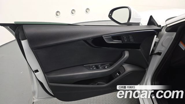 Audi A5 2019 — photo 14