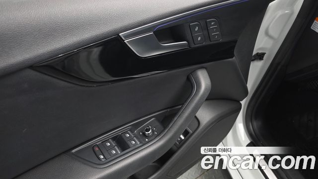 Audi A5 2019 — photo 29