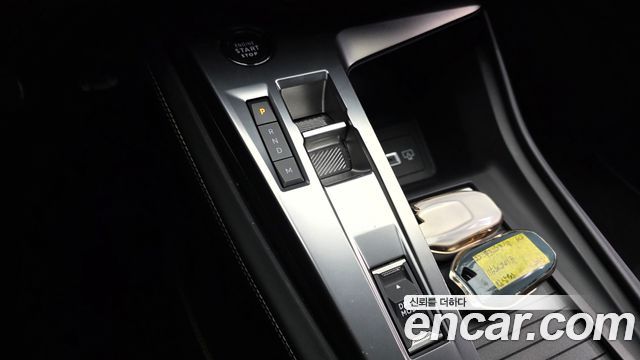 Peugeot 408 2023 — photo 9