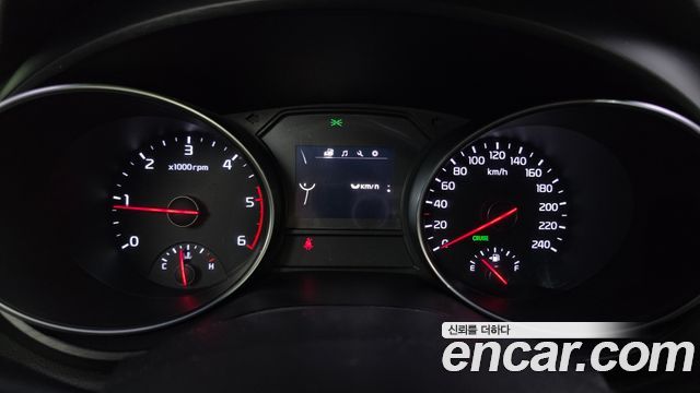 Kia Canival 2015 — photo 8