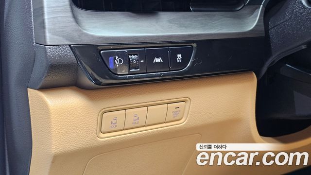 Kia Canival 2023 — photo 22