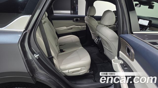 Kia Sorento 2021 — photo 16